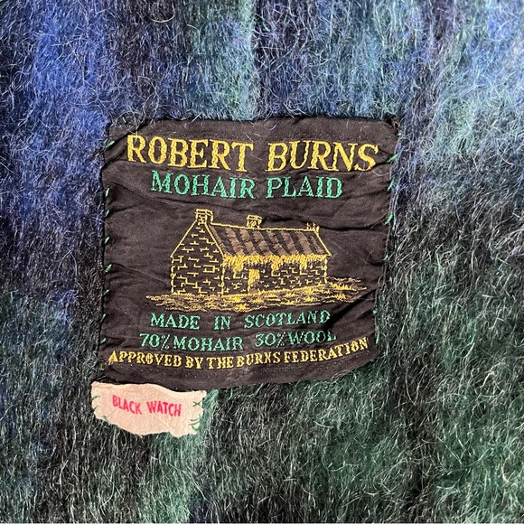 Vintage Robert Burns Mohair Black Watch cape - Picture 10 of 11